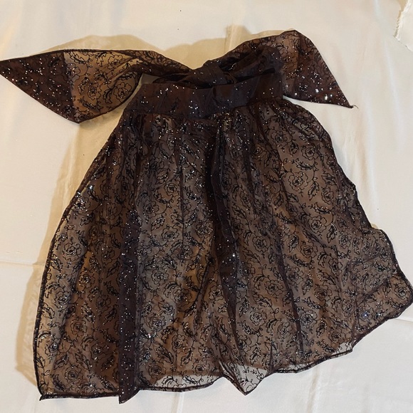 Holiday Sparkling Hostess Apron - Picture 1 of 5